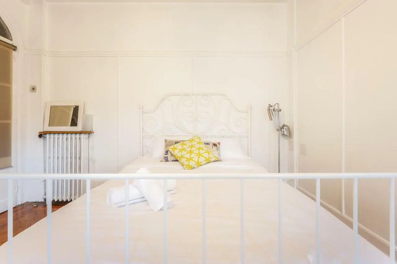 Urban Rooms Habitaciones Con Wifi Y Smart Tv ビルバオ