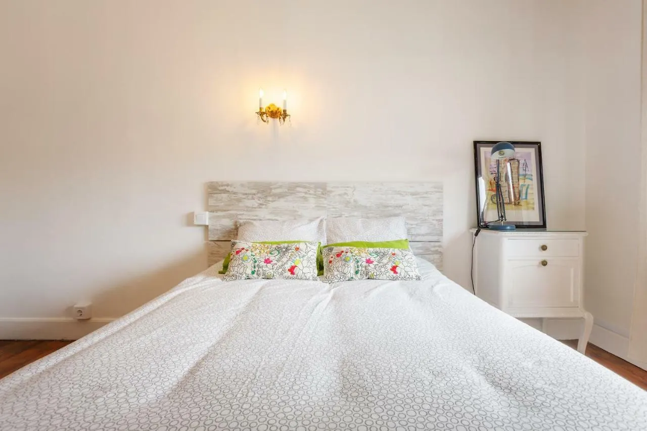 ホームステイ Urban Rooms Habitaciones Con Wifi Y Smart Tv ビルバオ